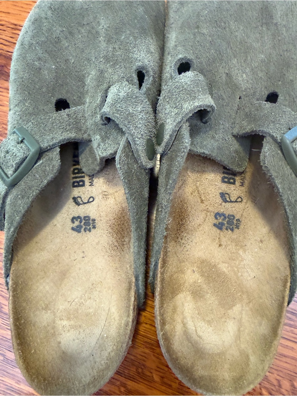 Birkenstock Men’s Boston Suede Leather in Thyme. - Picture 4 of 5
